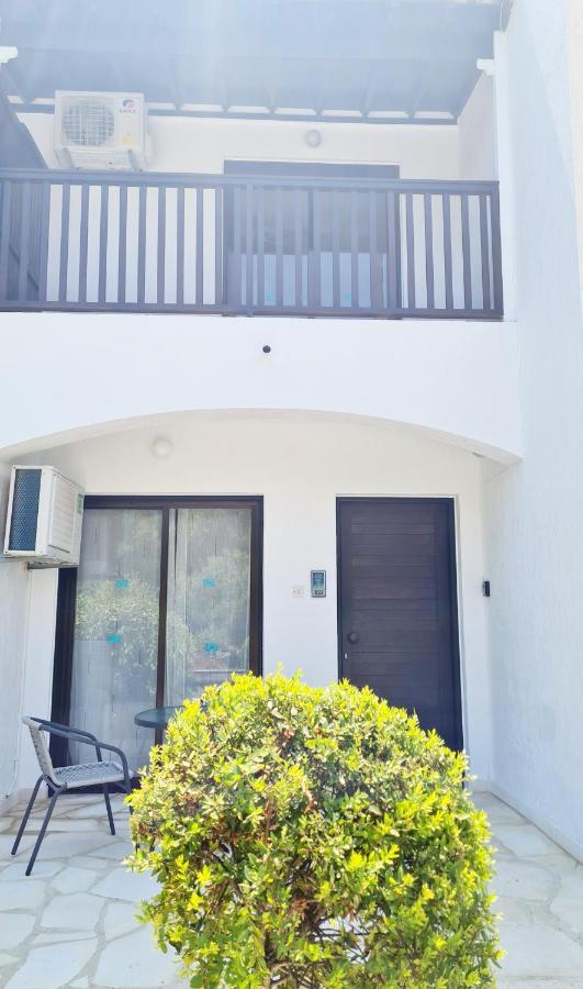 Apartament 2 Bedroom Townhouse, Close To Harbour, Use Of Onsite Facilities *